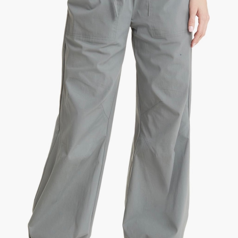 Open Edit
Gray Tie Hem Joggers 
Large
